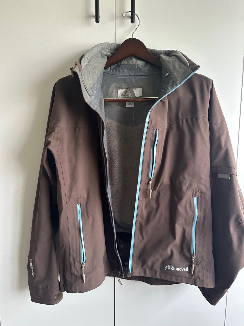 Cloudveil Women's Brown Ski Jacket with Light Blue Trim